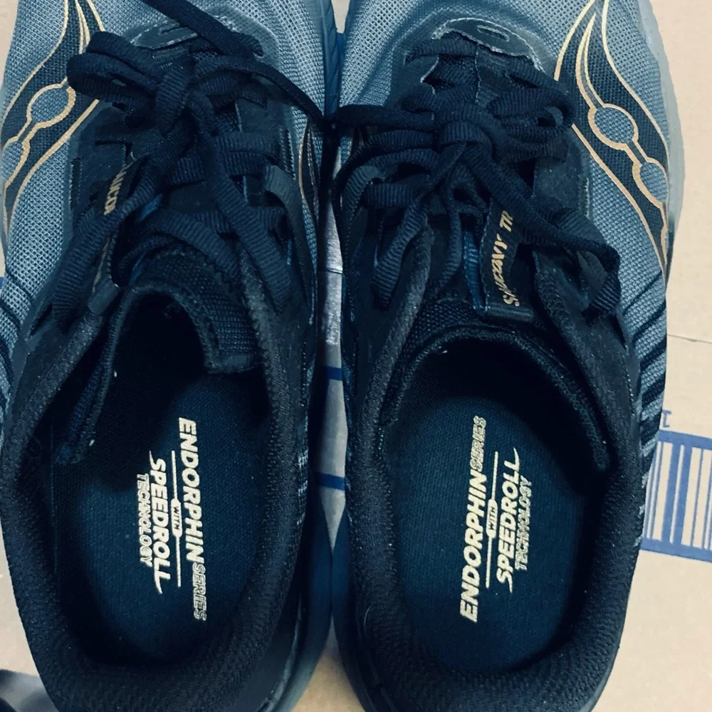 Saucony lightweight trail